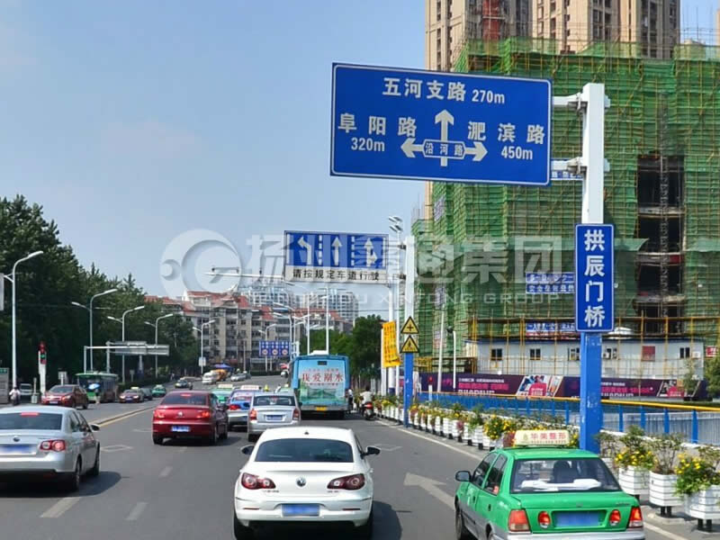 BZG-017，F(xiàn)型交通標(biāo)志桿，合肥交通標(biāo)志桿